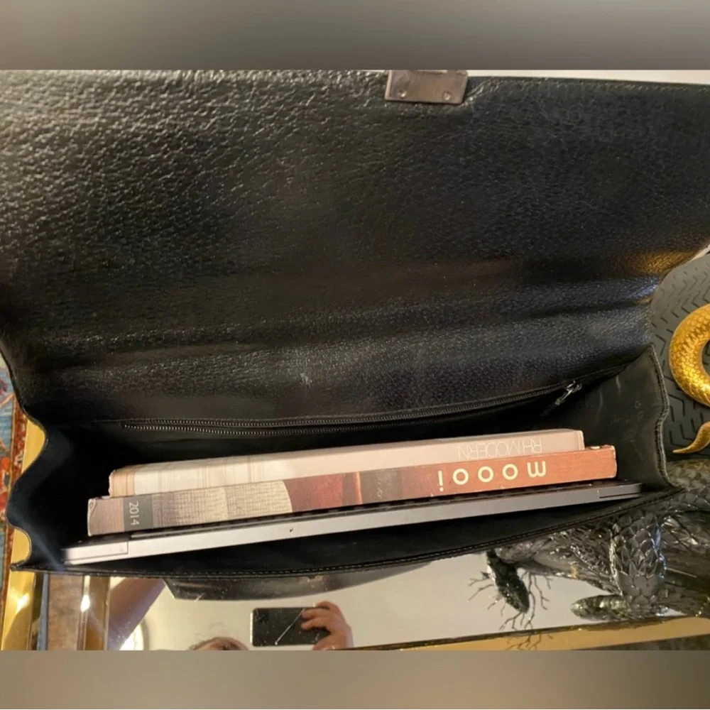 Gucci leather briefcase in great condition